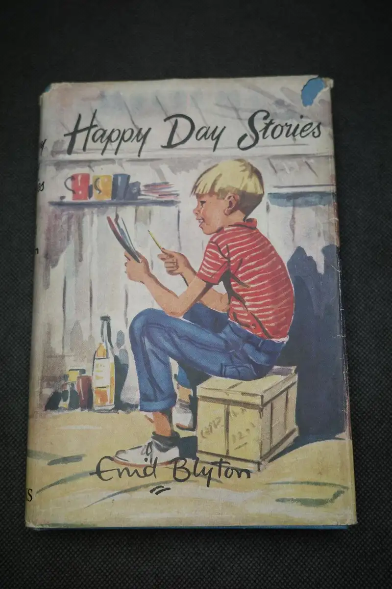 Happy Days Stories First Print